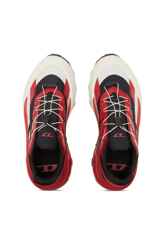Diesel D-cage Runner (Y03444P6918HA495 https://nl.diesel.com/en/sneakers/d-cage-runner-multicolor/Y03444P6918HA495.htm)