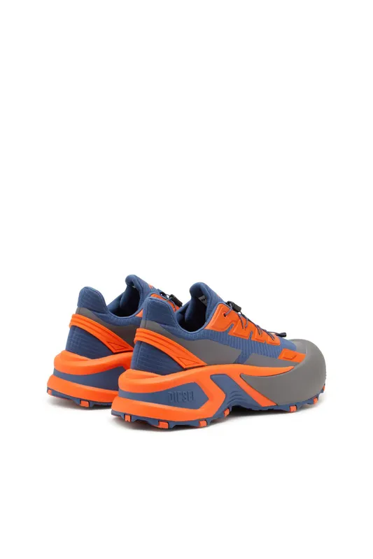 Diesel D-cage Runner (Y03444P6918HA496 https://nl.diesel.com/en/sneakers/d-cage-runner-multicolor/Y03444P6918HA496.htm)