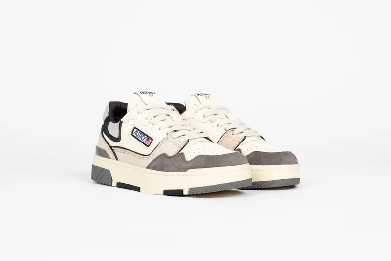 Autry CLC Low UN01 “Grey/Black / Cream White” (ROLM-UN01-GRYBLK)