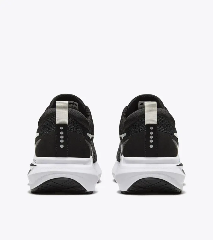Diadora Mythos Blushield Vigore 3 W Black / White (c7406) (101.180679_C7406)
