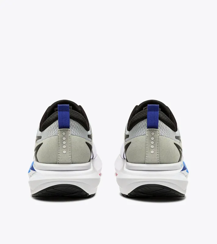 Diadora Mythos Blushield Vigore 3 White / Black / Silver Dd (101.180680_C2750)