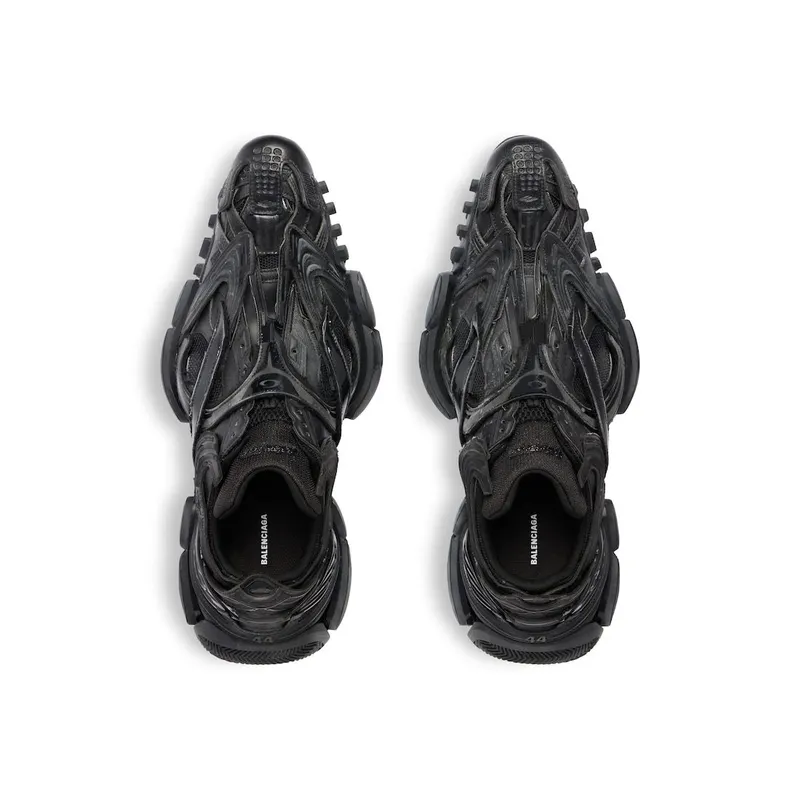 Balenciaga Men’s Reptile Sneaker In Black Black (799518WRPTL1000)
