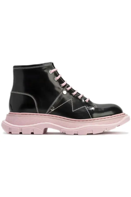 Alexander McQueen Tread Lace-Up Boot Black Pink (Women’s) (595469WHZ811488)