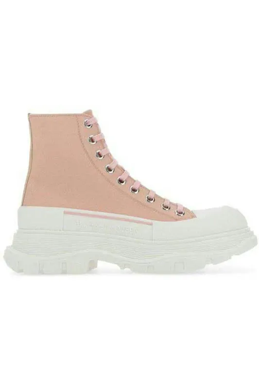 Alexander McQueen Tread Slick Boot Magnolia White (Women’s) (697080W4LR19243)