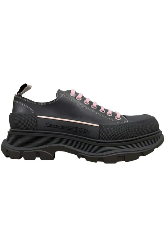 Alexander McQueen Tread Slick Low Lace Up Black Pink (627225WHZ6B1488)