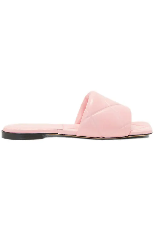 Bottega Veneta Lido Flat Sandal Pink (Women’s) (639940VBP305657)