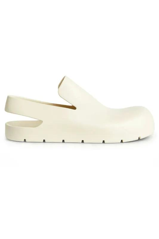 Bottega Veneta Rubber Slingback Puddle Shoe White (658767V00P09031)