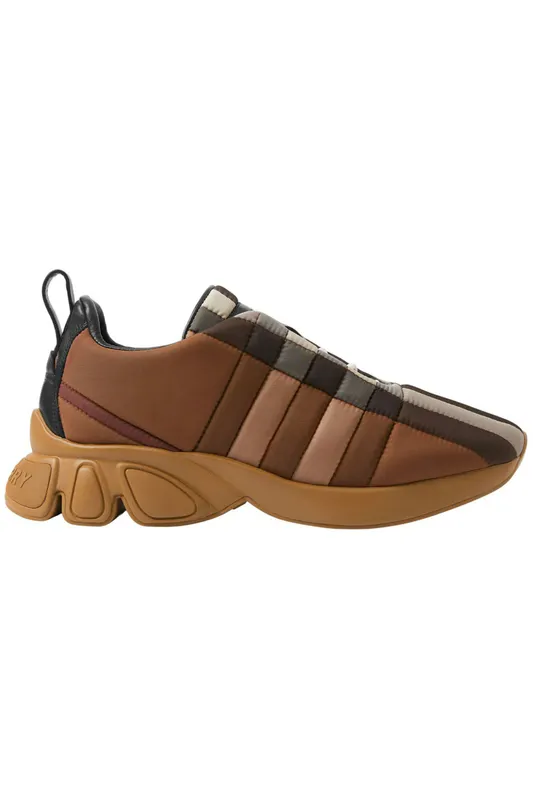 Burberry Quilted Classic Trainers Brown (8070055)