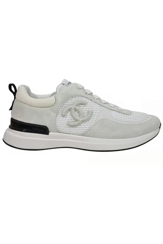 Chanel Logo Sneaker White Black (Women’s) (G38800 Y55746 0N180)
