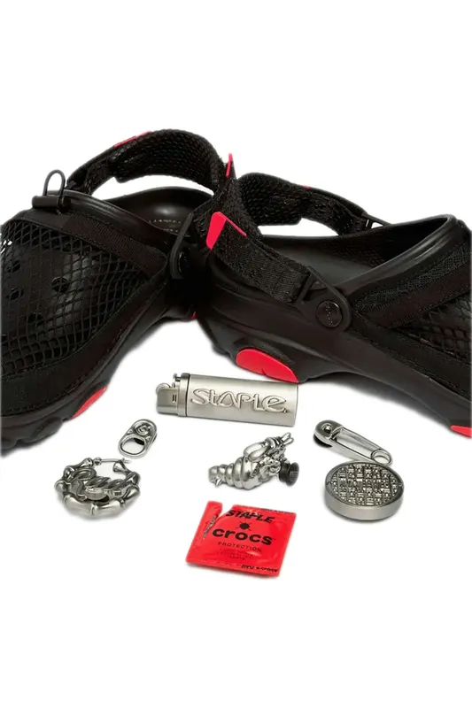 Crocs Classic All-Terrain Clog Staple Homing Pigeon (208113-001)