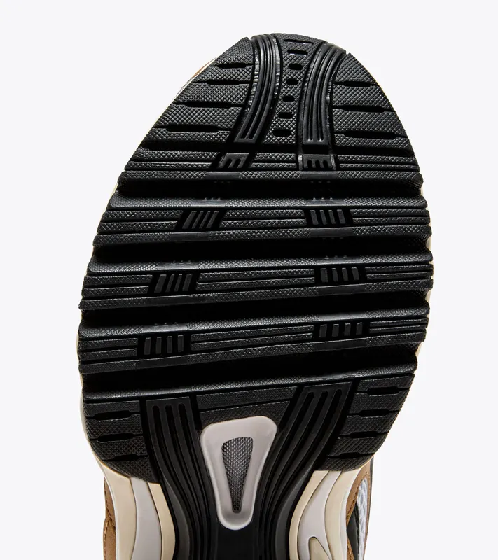 Diadora Mythos Propulsion 280 White / Black / Gold (501.177986_C2296)
