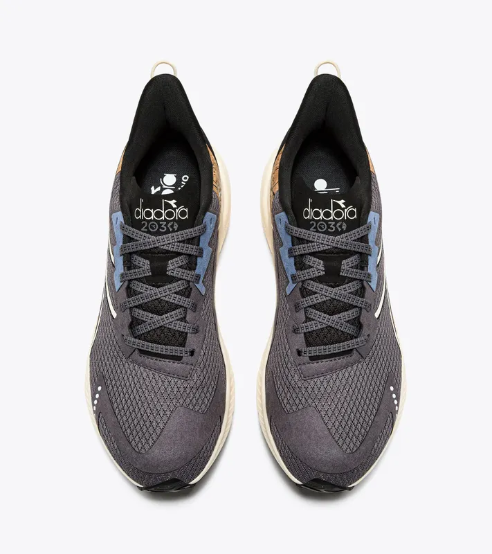 Diadora Mythos Blushield Volo 4 2030 Steel Gray / Black (101.180227_C2763)