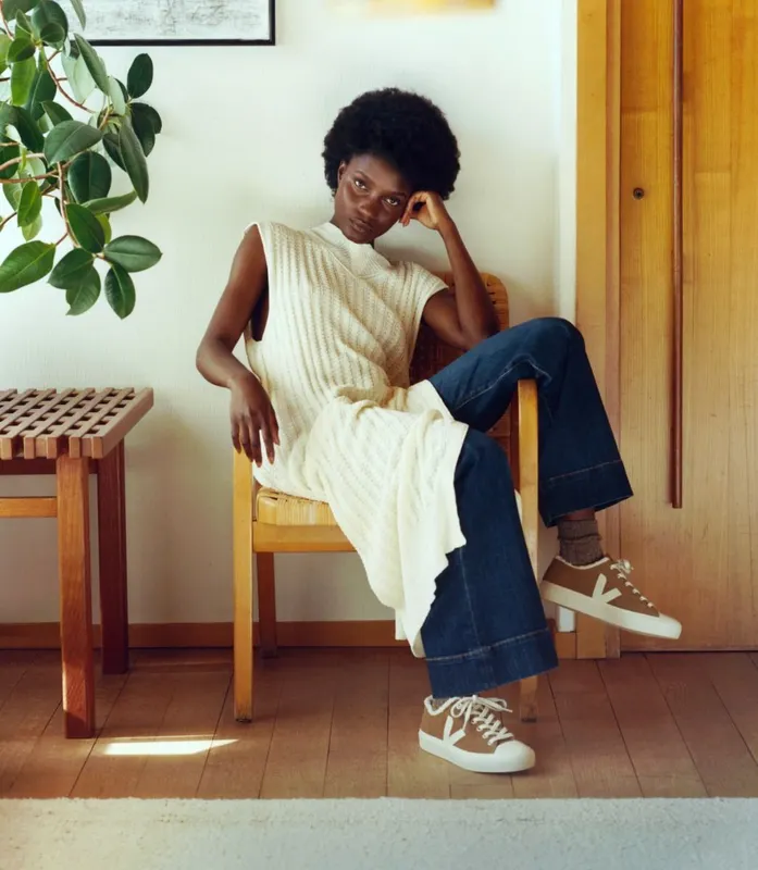 Veja WATA II LOW FURED SUEDE TENT PIERRE (PW0303729A)