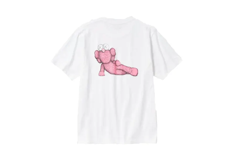 Kaws x Uniqlo UT GRAPHIC T (467774)