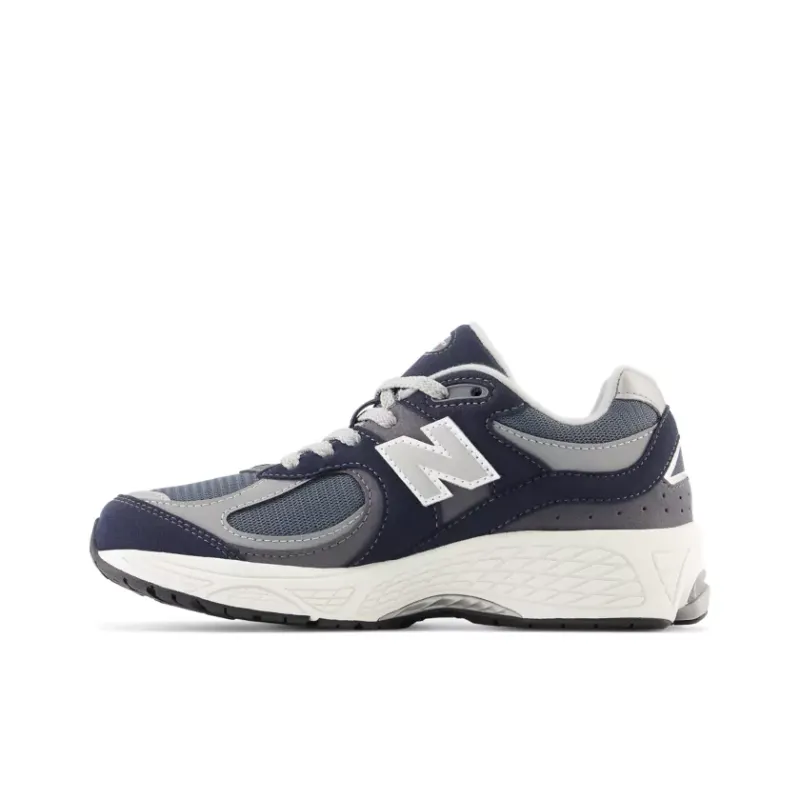 New Balance 2002R Eclipse Silver Metallic (GS) (GC2002SF)