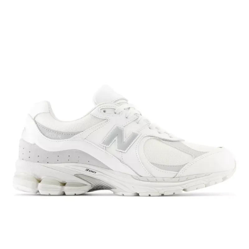 New Balance 2002R Gore-Tex White Brighton Grey (M2002RXM)