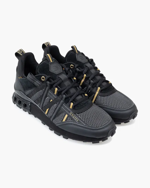 Cruyff Fearia Hex – Tech Black/Gold (CC244111-960)