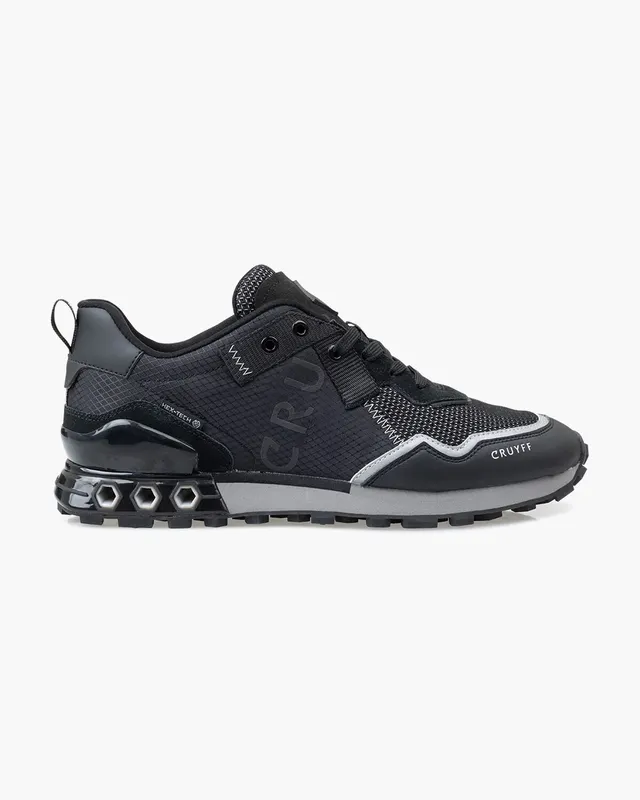 Cruyff Superbia Hex – Tech Black (CC244231-998)