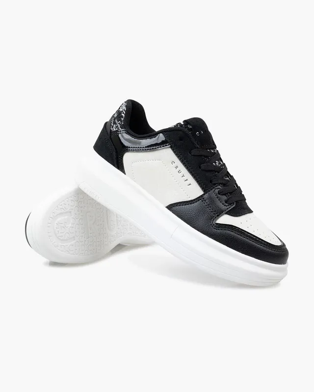 Cruyff Tennis Court Black/White (CC244860-951)