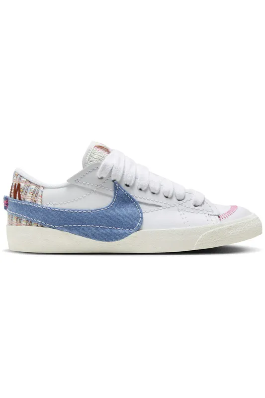 Nike Blazer Low 77 Jumbo Denim Swoosh Boucle (Women’s) (FJ7741-141)