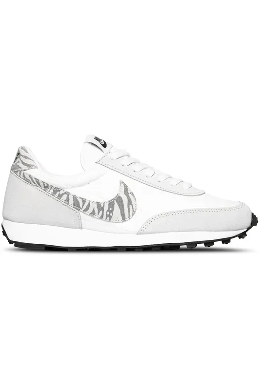 Nike DBreak SE Zebra White (Women’s) (DM3346-101)