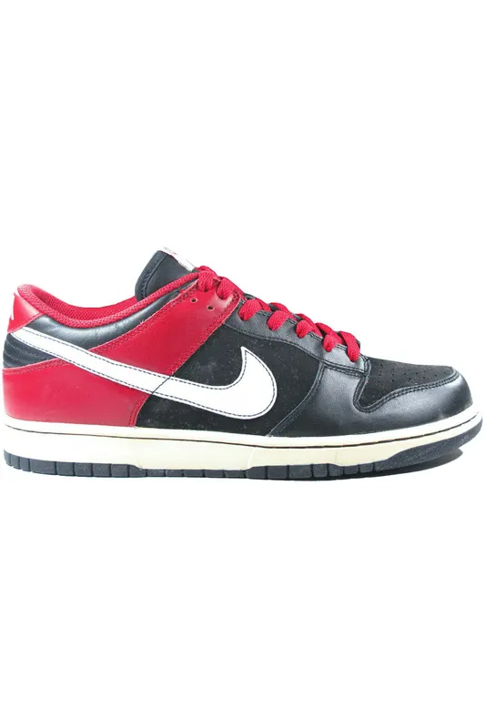 Nike Dunk Low CL Black White Varsity Red (304714-016)