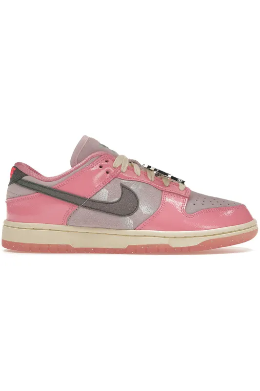 Nike Dunk Low LX Barbie (Women’s) (FN8927-621)
