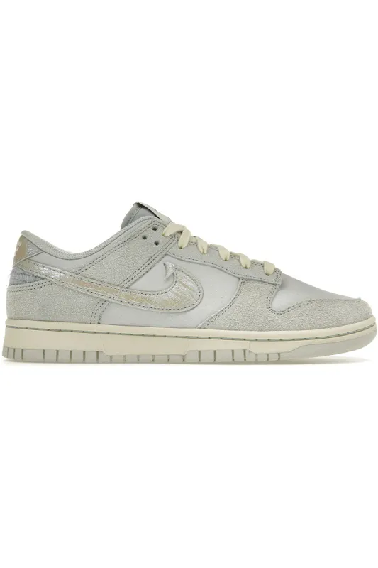 Nike Dunk Low SE Gone Fishing Chinook Salmon (DV7210-001)
