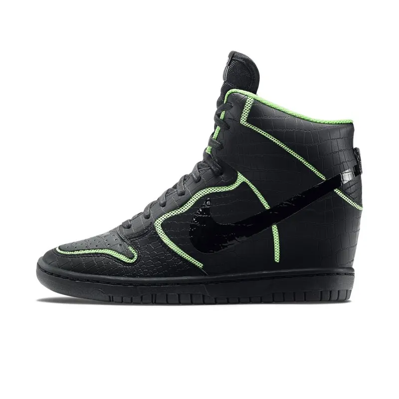 Nike Dunk Sky High Black Volt (Women’s) (705488-001)