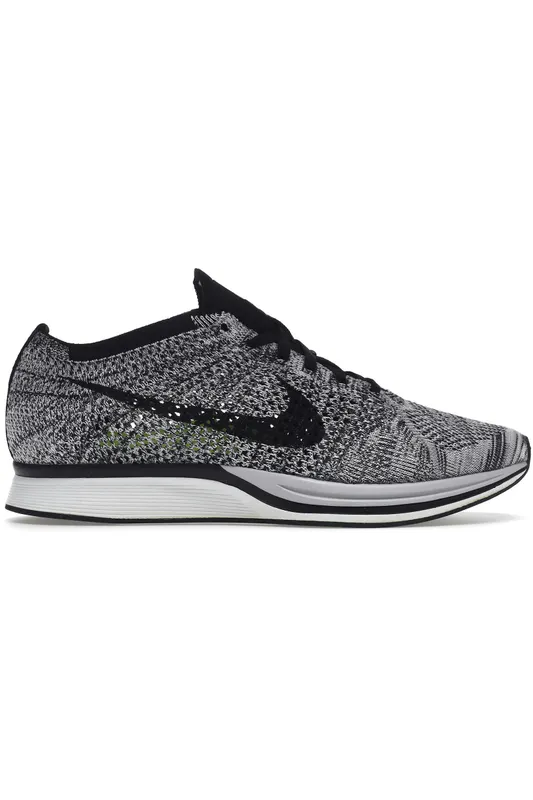 Nike Flyknit Racer Oreo (526628-101)