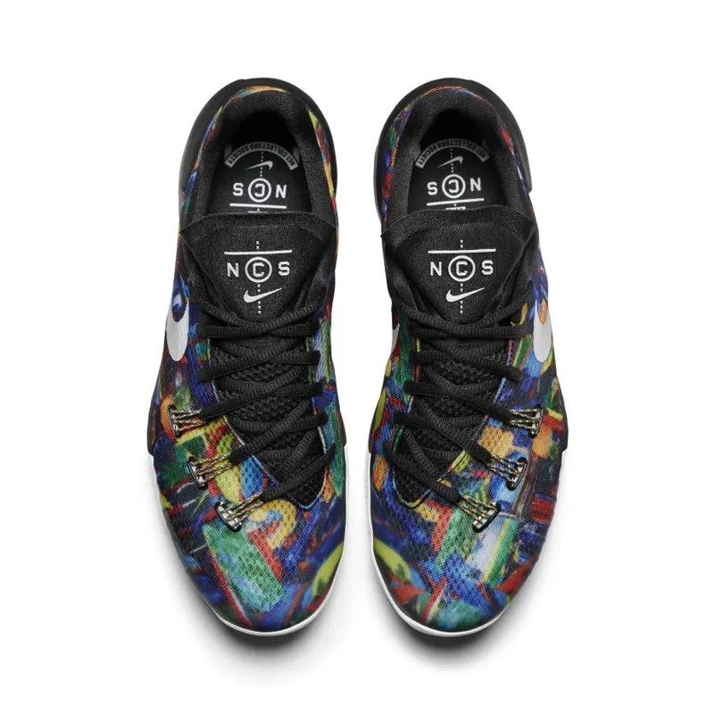 Nike Hyperchase New Collectors Society (705369-900)