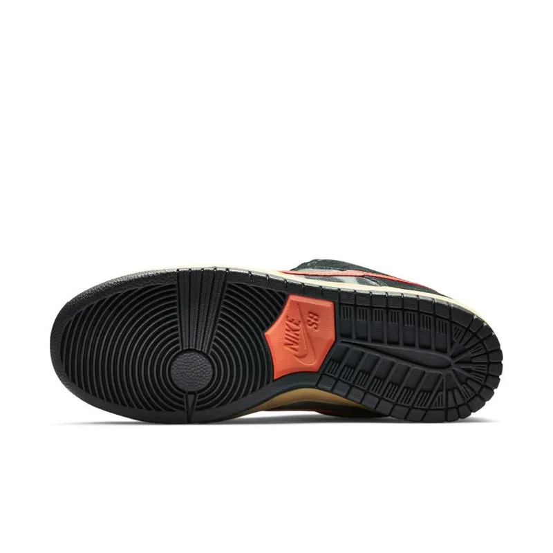 Nike SB Dunk Low Black Rough Green (313170-083)