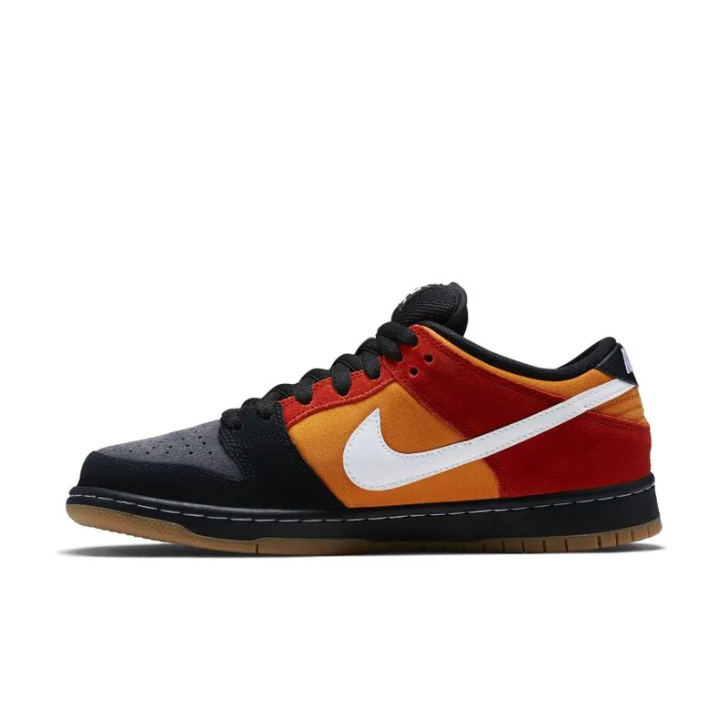 Nike SB Dunk Low Un-Raygun (304292-047)