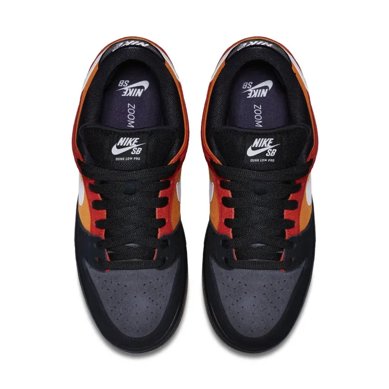 Nike SB Dunk Low Un-Raygun (304292-047)