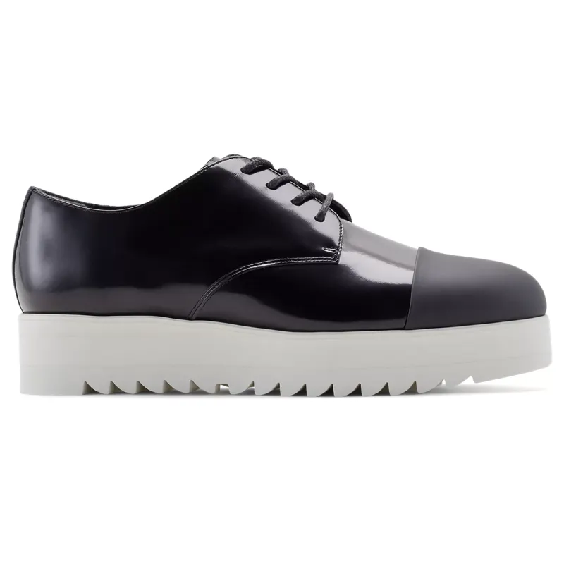 THE ONITSUKA DERBY (1182A290.005)