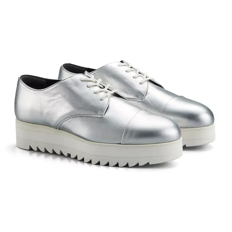 THE ONITSUKA DERBY (1182A290.021)