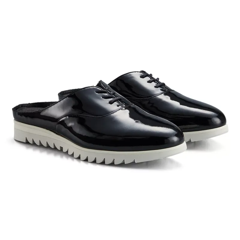 THE ONITSUKA OXFORD SABOT (1182A493.001)