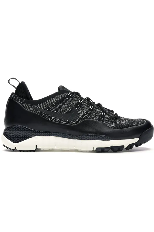 Nike Lupinek Flyknit Low Sail/Black-Anthracite (882685-100)