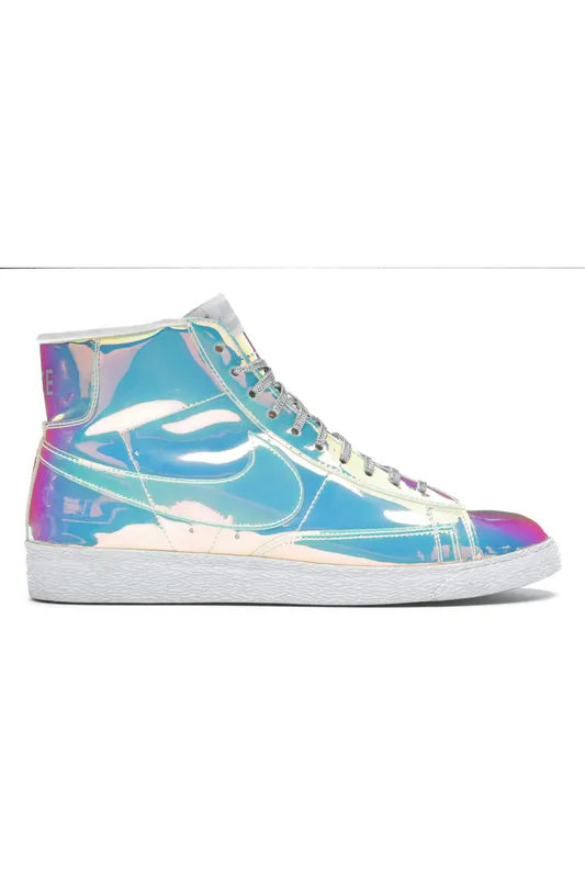 Nike SB Blazer Iridescent (Women’s) (700869-900)