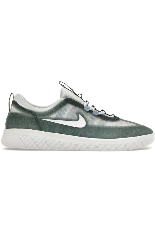 Nike SB Nyjah Free 2 Premium Ash Green (DM7282-001)