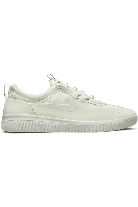 Nike SB Nyjah Free 2 Triple Summit White (BV2078-109)