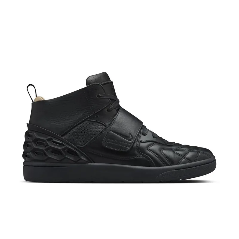 Nike Tiempo Vetta Black Vanchetta Tan (840482-001)
