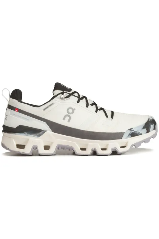 On Running Cloudwander Waterproof Ivory Black (93.98184)