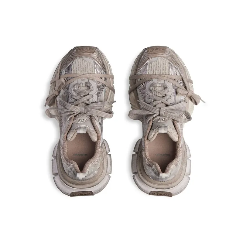 Balenciaga Men’s 3xl Sneaker In Taupe Taupe (734734W3XL52800)