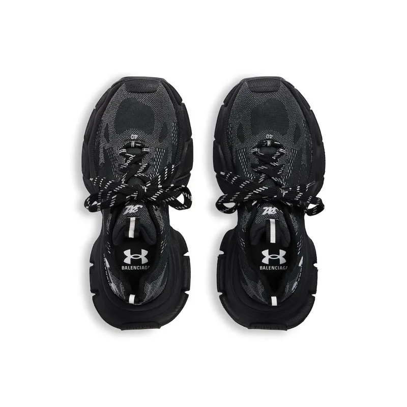 Balenciaga Women’s Under Armour® 3xl Knit Sneaker In Black / White Black / White (814415W3XUA1090)