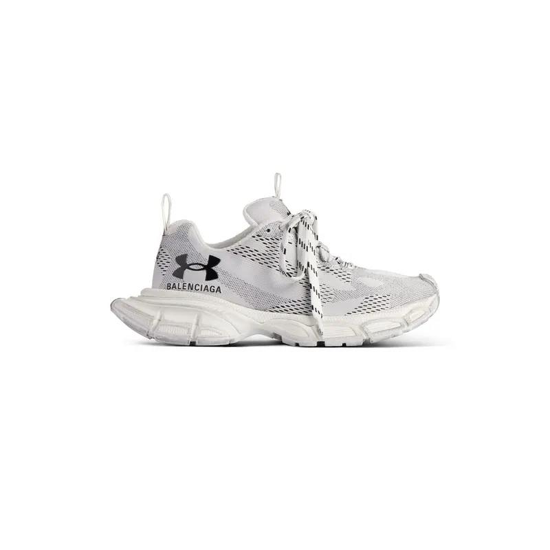 Balenciaga Women’s Under Armour® 3xl Knit Sneaker In White / Black White / Black (814415W3XUA9010)