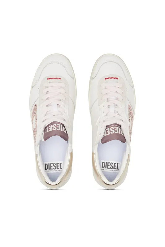 Diesel S-leroji Low W (Y03340P6894H9746 https://nl.diesel.com/en/sneakers/s-leroji-low-w-multicolor/Y03340P6894H9746.htm)