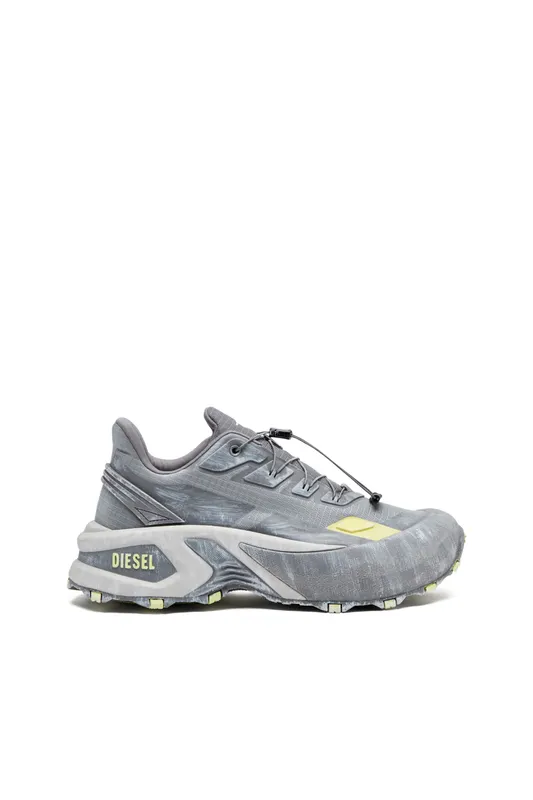 Diesel D-cage Runner (Y03444P8140HA663 https://nl.diesel.com/en/sneakers/d-cage-runner-multicolor/Y03444P8140HA663.htm)
