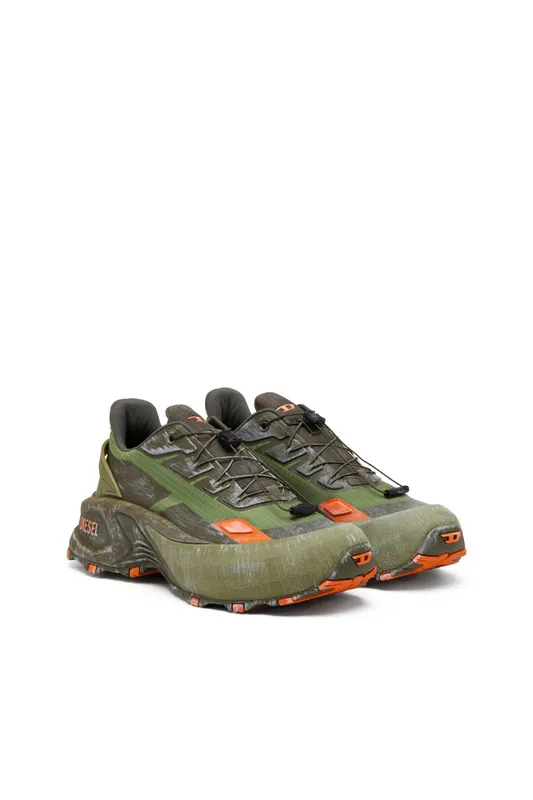 Diesel D-cage Runner (Y03444P8140HA664 https://nl.diesel.com/en/sneakers/d-cage-runner-multicolor/Y03444P8140HA664.htm)