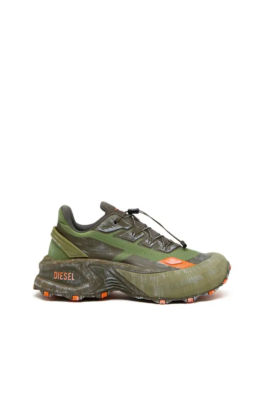 Diesel D-cage Runner (Y03444P8140HA664 https://nl.diesel.com/en/sneakers/d-cage-runner-multicolor/Y03444P8140HA664.htm)